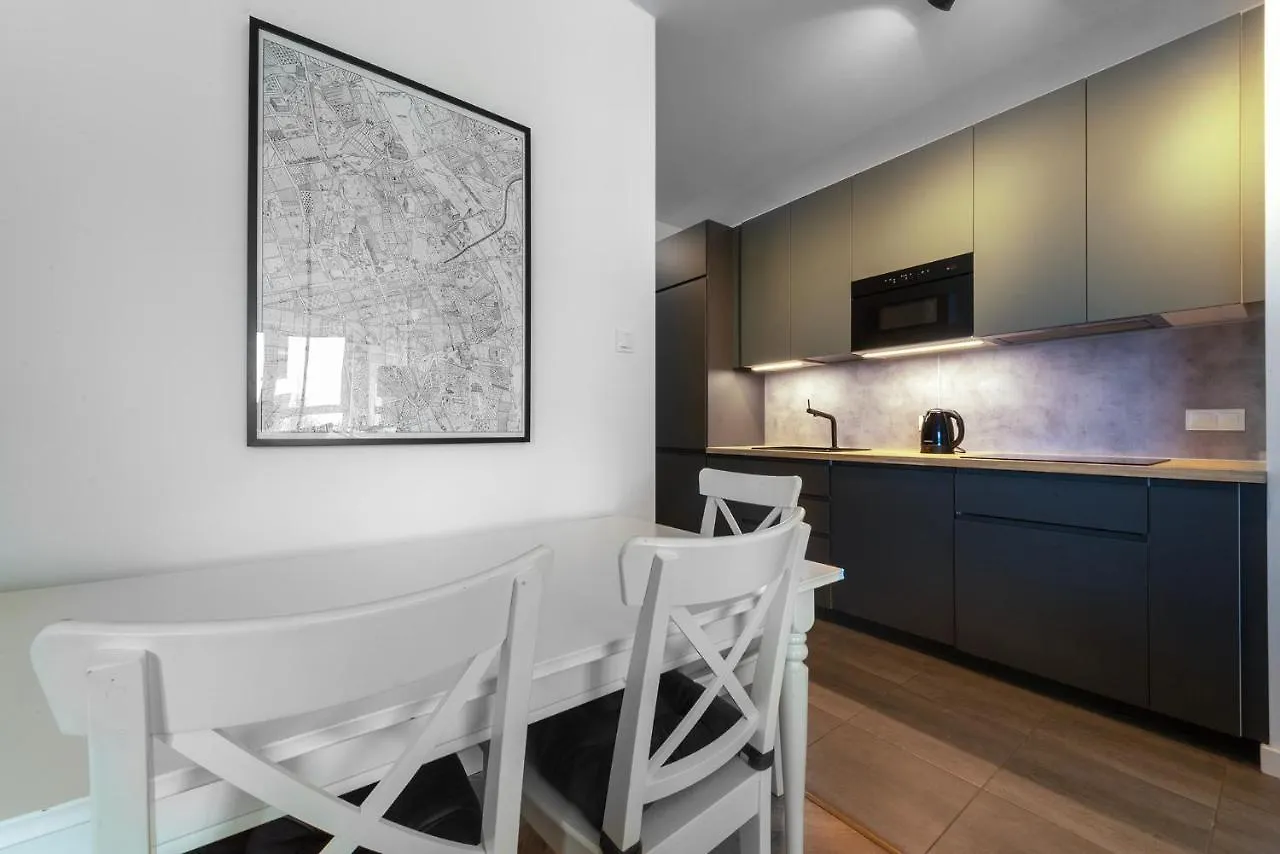 Charming Apt Close To The Center Warsaw